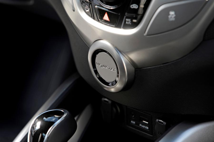  Hyundai Veloster Re-Flex 2014 года  (фото 15 из 22)